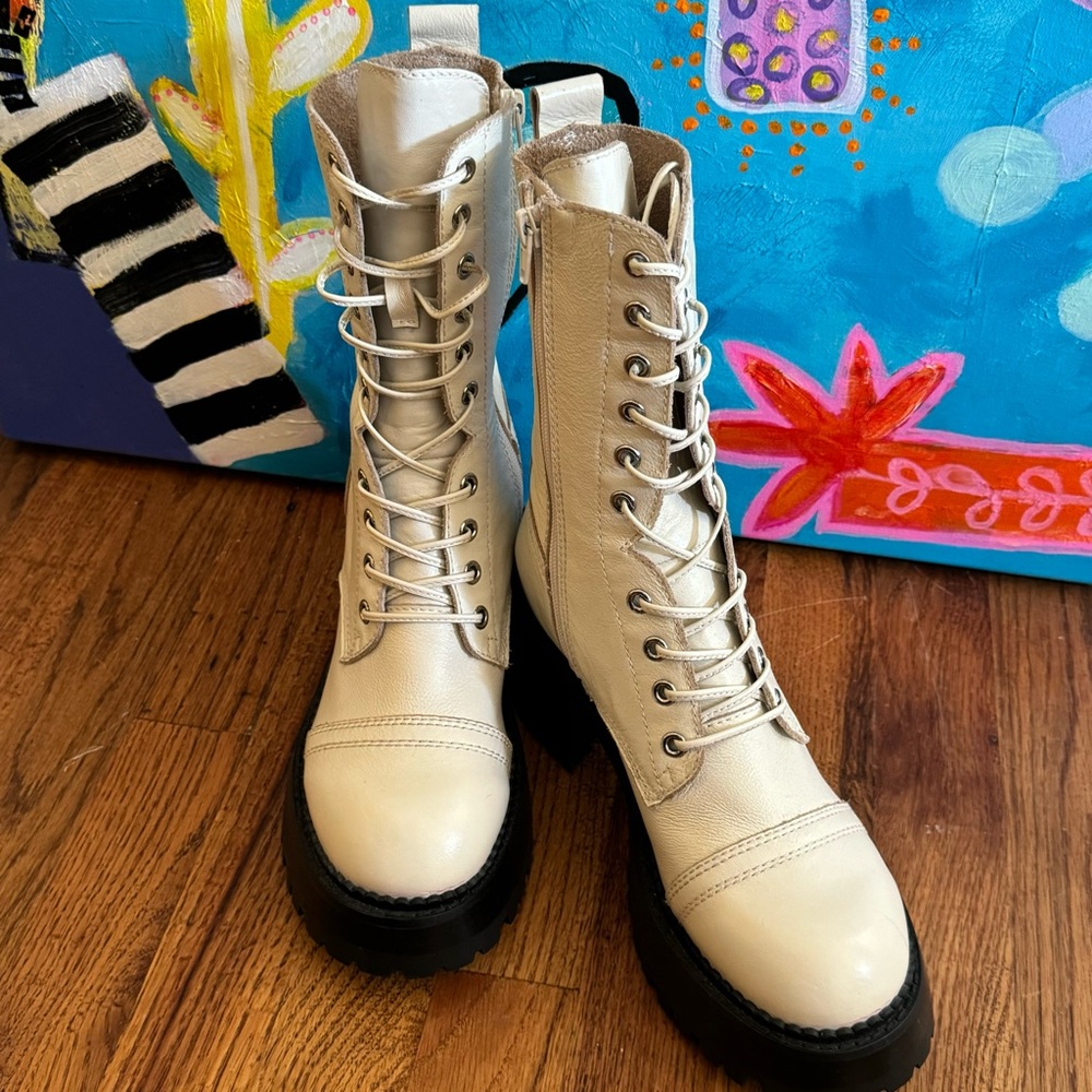 Jeffrey Campbell Locust Ivory Leather Lace-Up Chunky Moto Combat Boots W Size 8